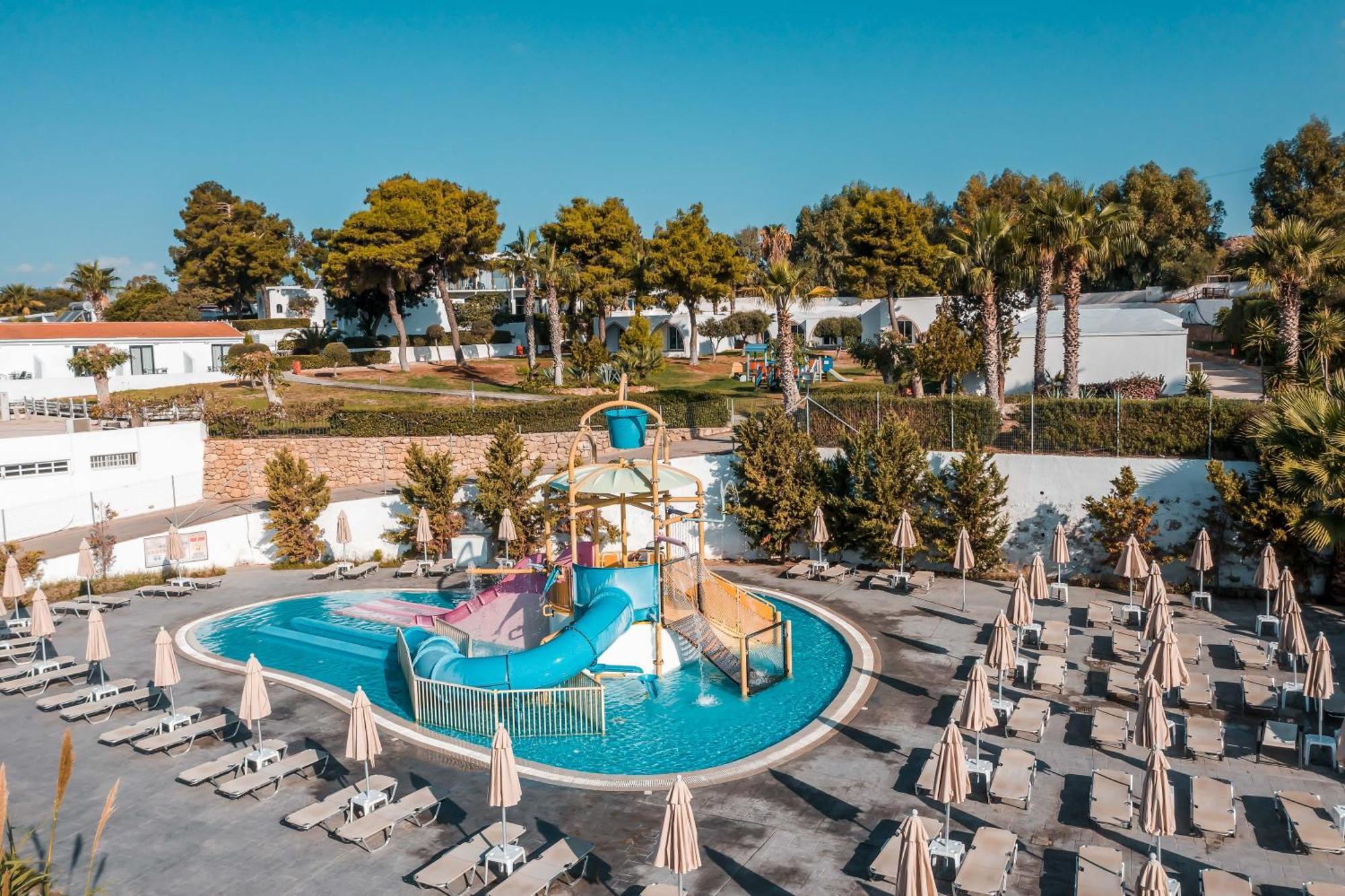 Aiora Resort Pefki  Экстерьер фото